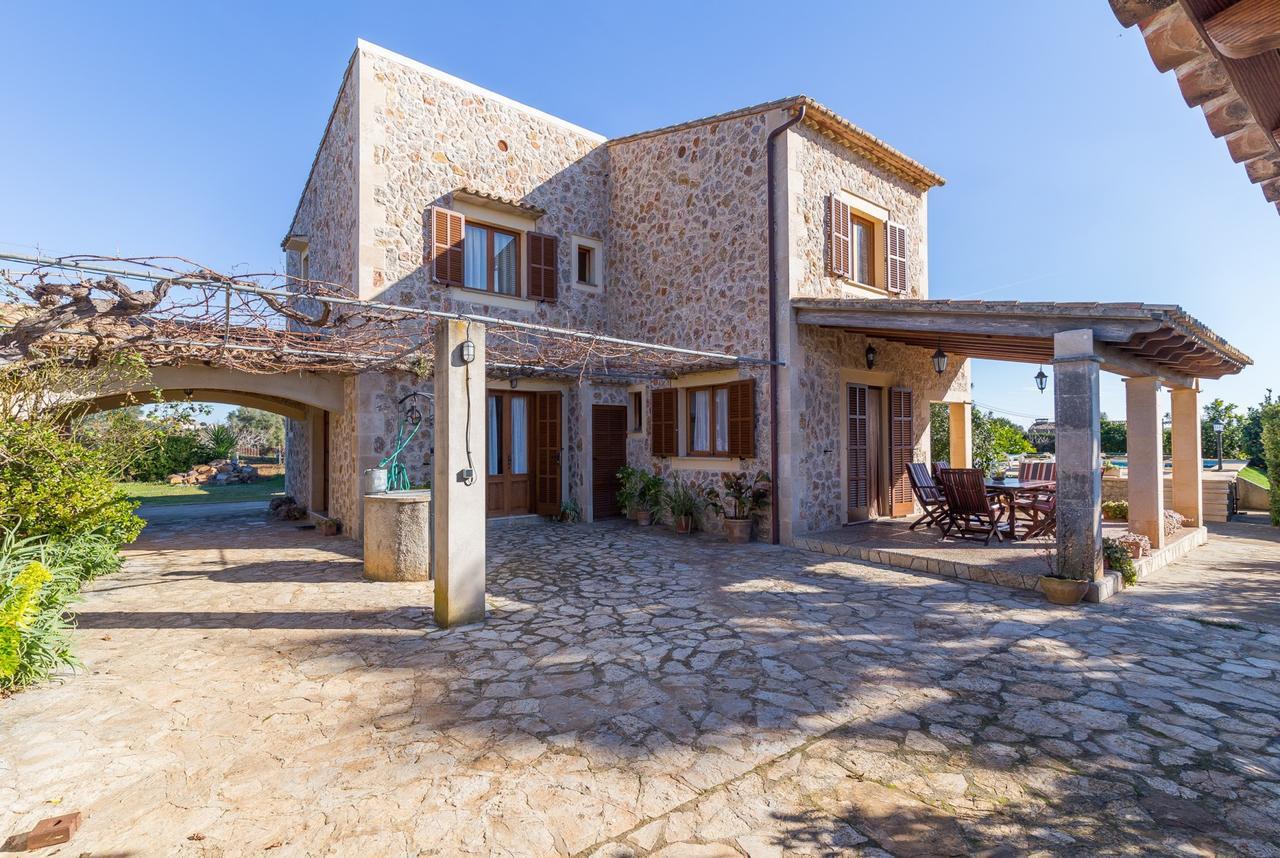 Villa Pont Petit à Campanet Extérieur photo